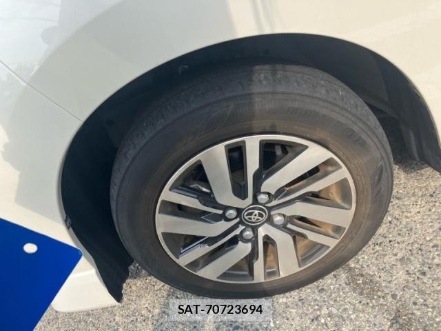 Toyota ROOMY 2022-10 8815217-12