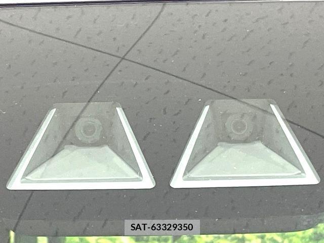 Toyota ROOMY 2023-03 8815596-3