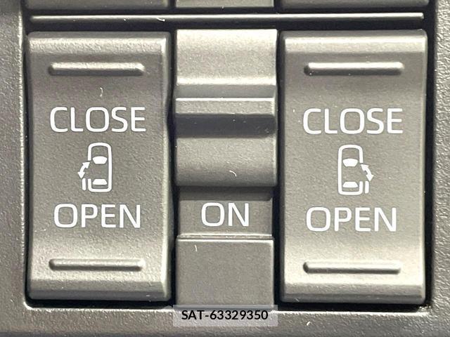 Toyota ROOMY 2023-03 8815596-6