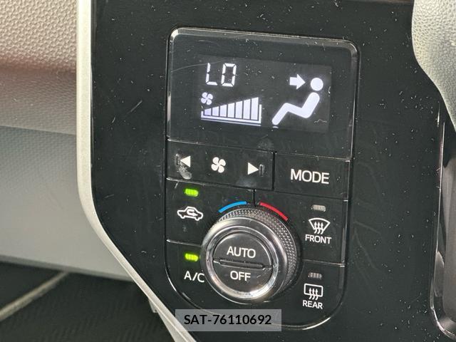 Toyota ROOMY 2019-05 8815705-7