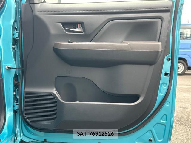 Toyota ROOMY 2022-07 8815709-18