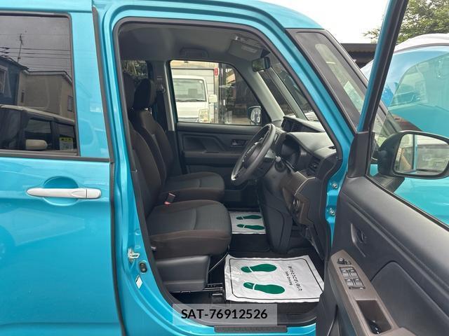 Toyota ROOMY 2022-07 8815709-9