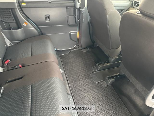 Toyota ROOMY 2023-07 8815710-12