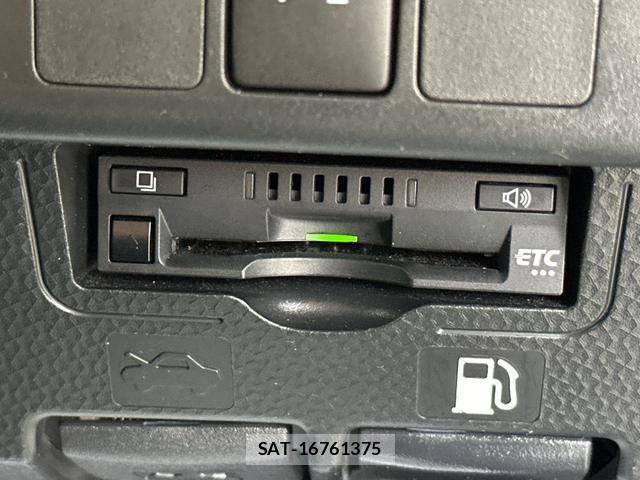 Toyota ROOMY 2023-07 8815710-4