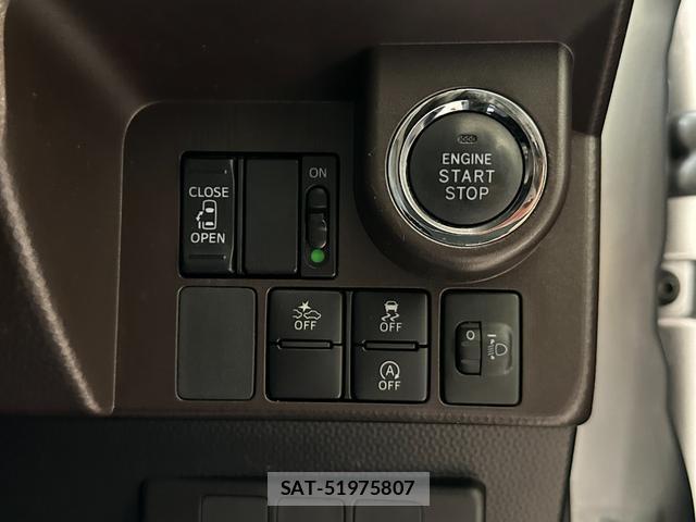 Toyota ROOMY 2017-07 8815730-5