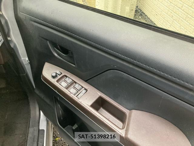 Toyota ROOMY 2017-11 8816329-10