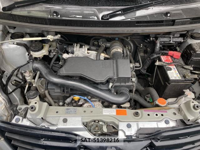 Toyota ROOMY 2017-11 8816329-16