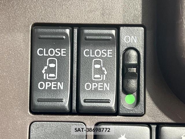 Toyota ROOMY 2019-02 8816469-6