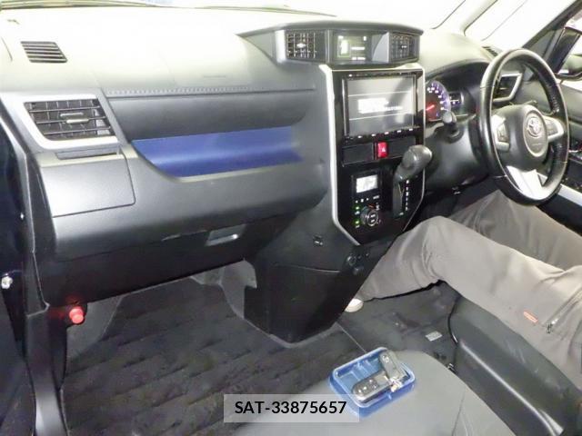 Toyota ROOMY 2018-08 8816948-2