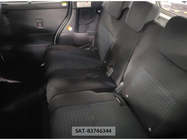 Toyota ROOMY 2025 8817325-3