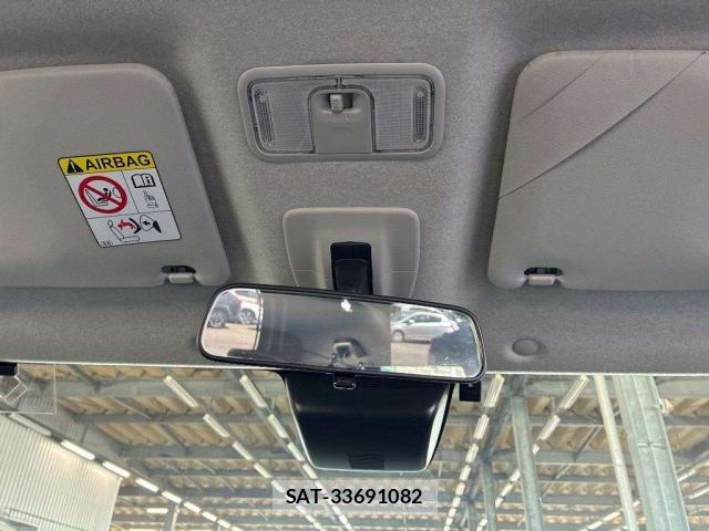 Toyota ROOMY 2020-05 8817336-8
