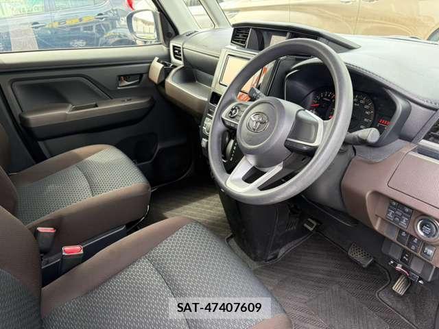 Toyota ROOMY 2021-05 8817700-9
