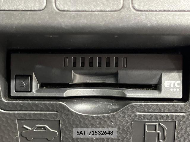 Toyota ROOMY 2017-10 8817827-8