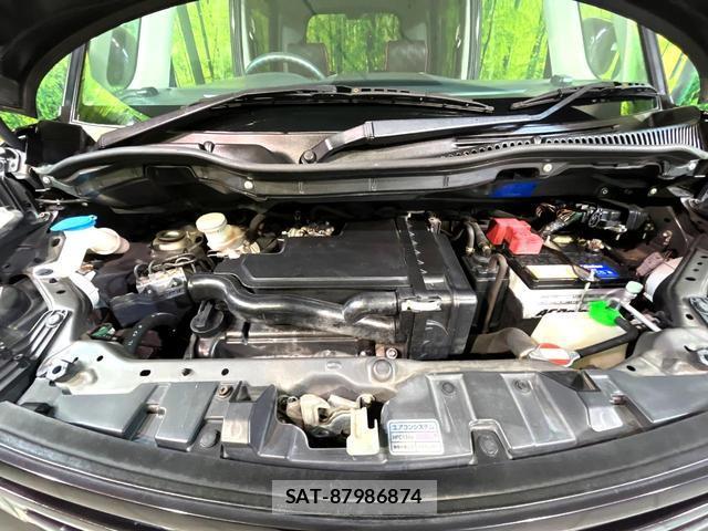 Nissan ROOX 2010-01 8812857-17