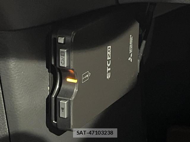 Nissan ROOX 2022-10 8812891-6