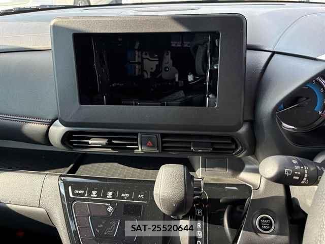 Nissan ROOX 2025-09 8813026-3