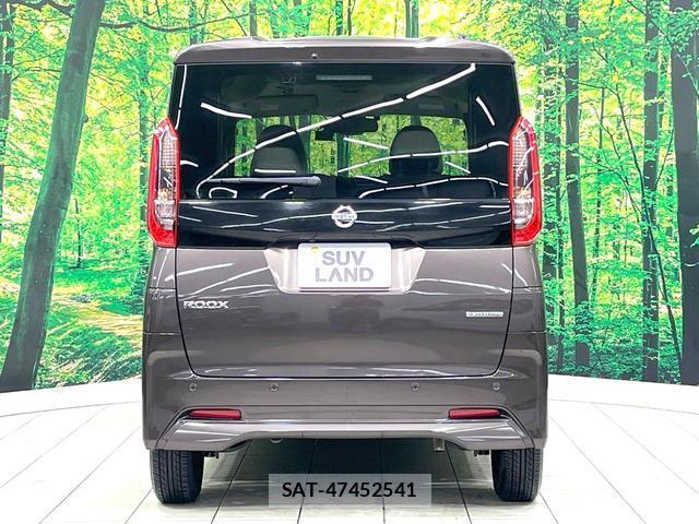 Nissan ROOX 2022-08 8813078-15