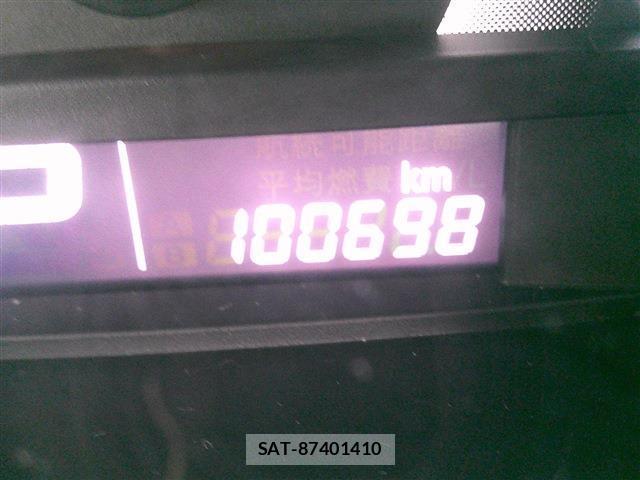 Nissan ROOX 2012-11 8813088-1