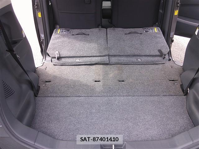 Nissan ROOX 2012-11 8813088-19