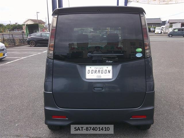Nissan ROOX 2012-11 8813088-6