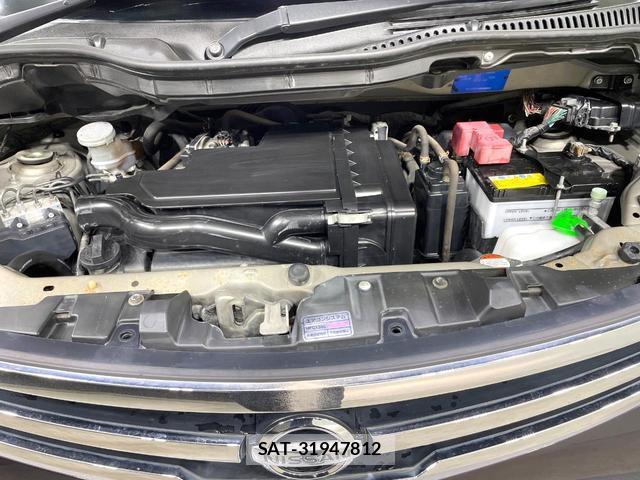 Nissan ROOX 2012-01 8813189-17