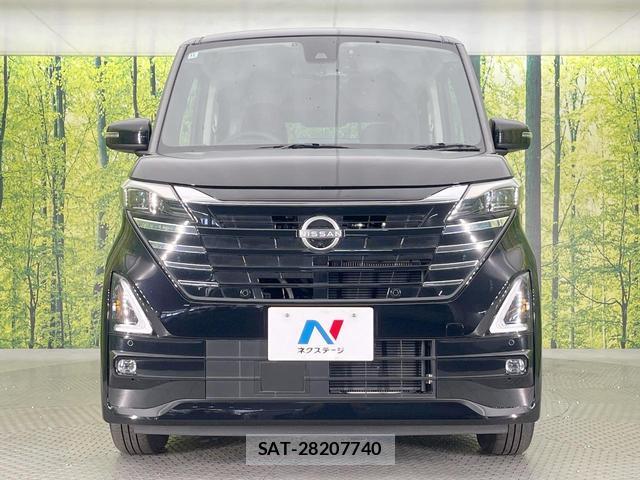 Nissan ROOX 2023-11 8813973-13