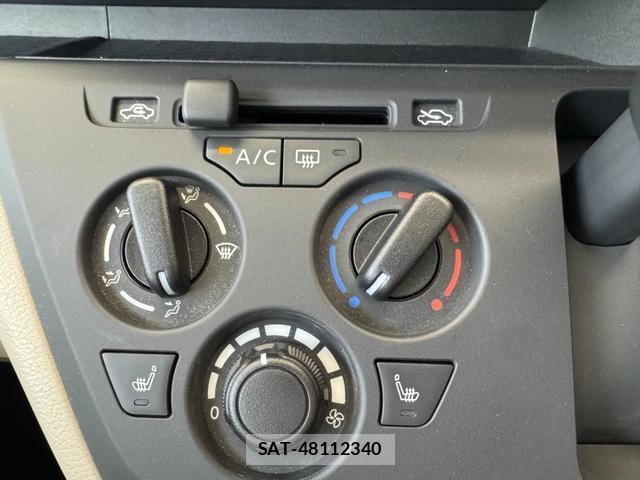 Nissan ROOX 2020-05 8814269-16