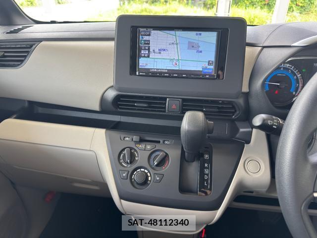 Nissan ROOX 2020-05 8814269-6
