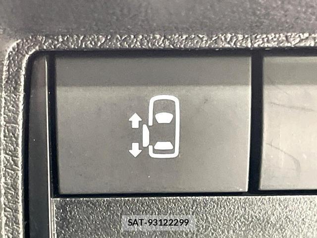 Nissan ROOX 2022-12 8814455-6