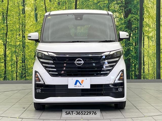 Nissan ROOX 2023-09 8814765-13