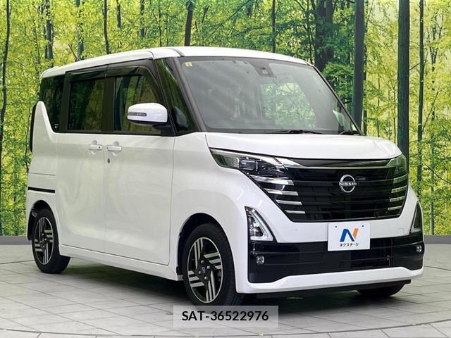 Nissan ROOX 2023-09 8814765-15