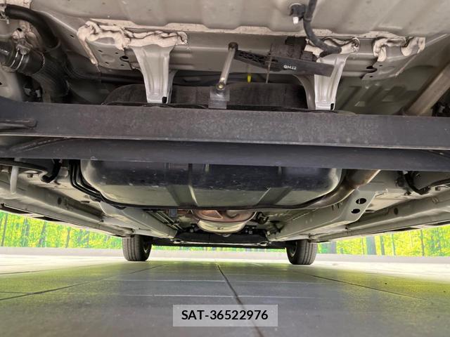 Nissan ROOX 2023-09 8814765-18