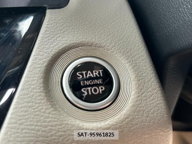 Nissan ROOX 2021-10 8815047-15