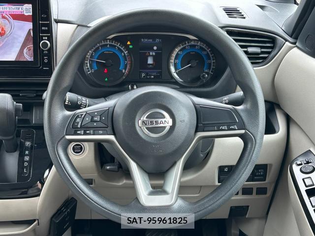 Nissan ROOX 2021-10 8815047-16
