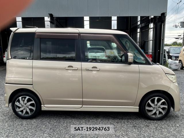 Nissan ROOX 2009-12 8815113-3