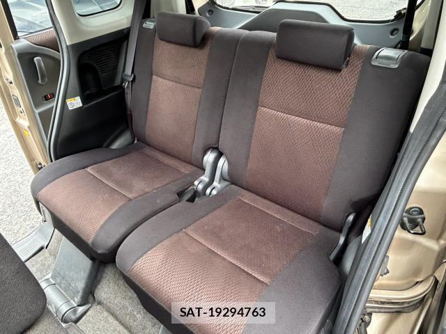 Nissan ROOX 2009-12 8815113-6