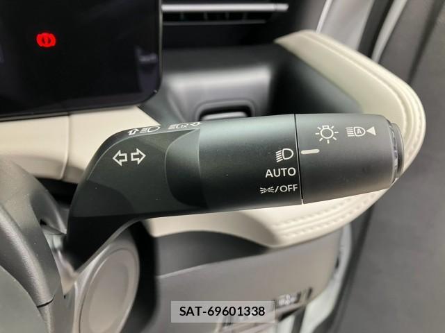 Nissan ROOX 2026-08 8815205-18