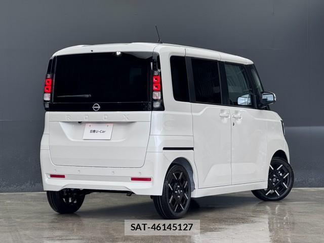Nissan ROOX 2026-08 8815207-1