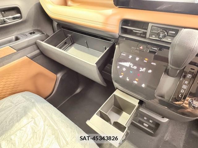 Nissan ROOX 2026-08 8815209-15