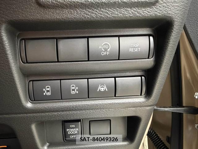 Nissan ROOX 2026-08 8815210-8