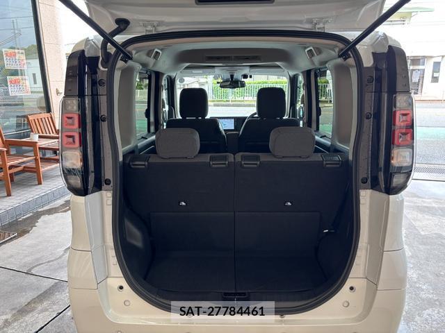 Nissan ROOX 2026-01 8815247-18