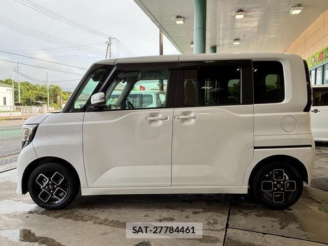 Nissan ROOX 2026-01 8815247-5