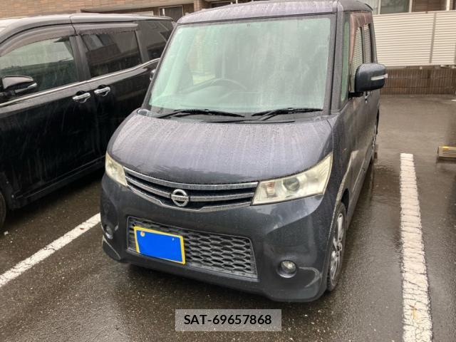 Nissan ROOX 2011-07 8816335-0