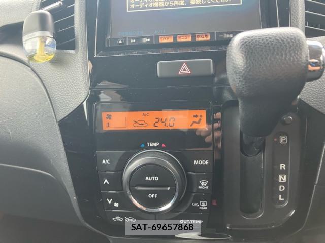 Nissan ROOX 2011-07 8816335-11