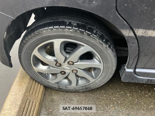 Nissan ROOX 2011-07 8816335-12