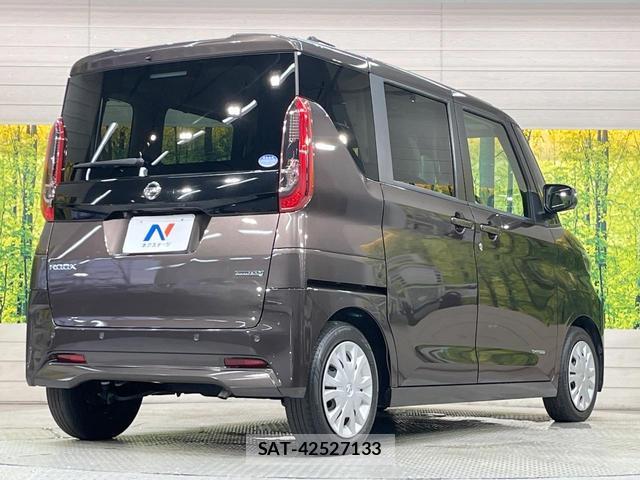 Nissan ROOX 2021-09 8816456-16