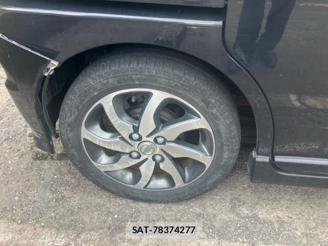 Nissan ROOX 2011-12 8817154-4