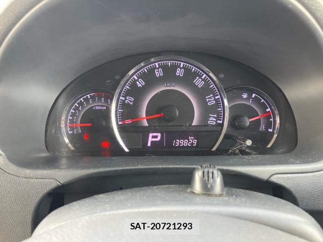 Nissan ROOX 2013-03 8817155-14