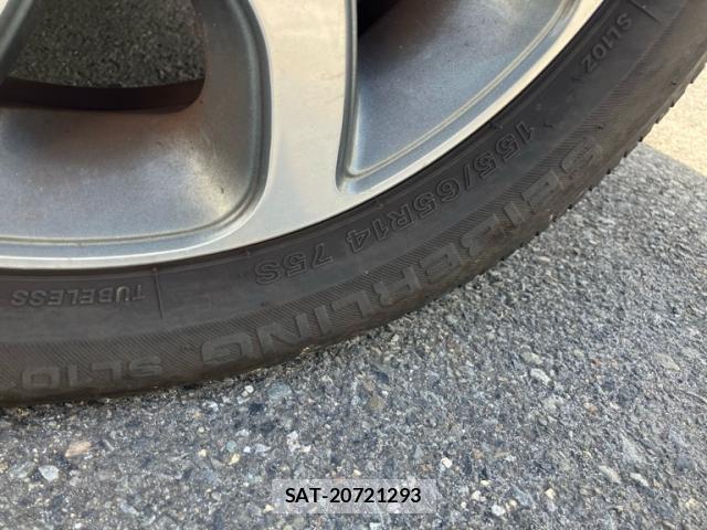 Nissan ROOX 2013-03 8817155-4