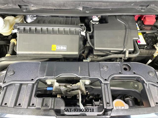 Nissan ROOX 2022-03 8817259-17